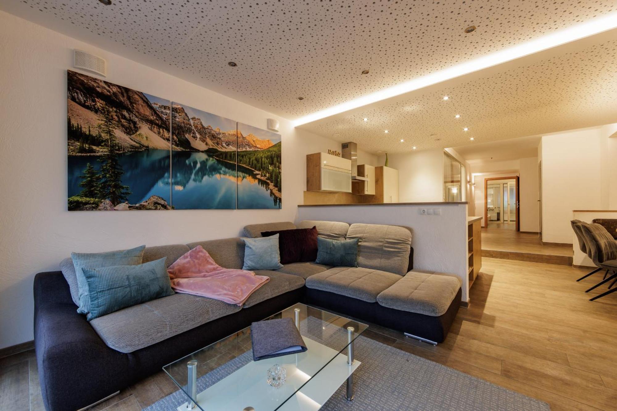 Apartmenthaus Goldeck Ried im Oberinntal Eksteriør billede
