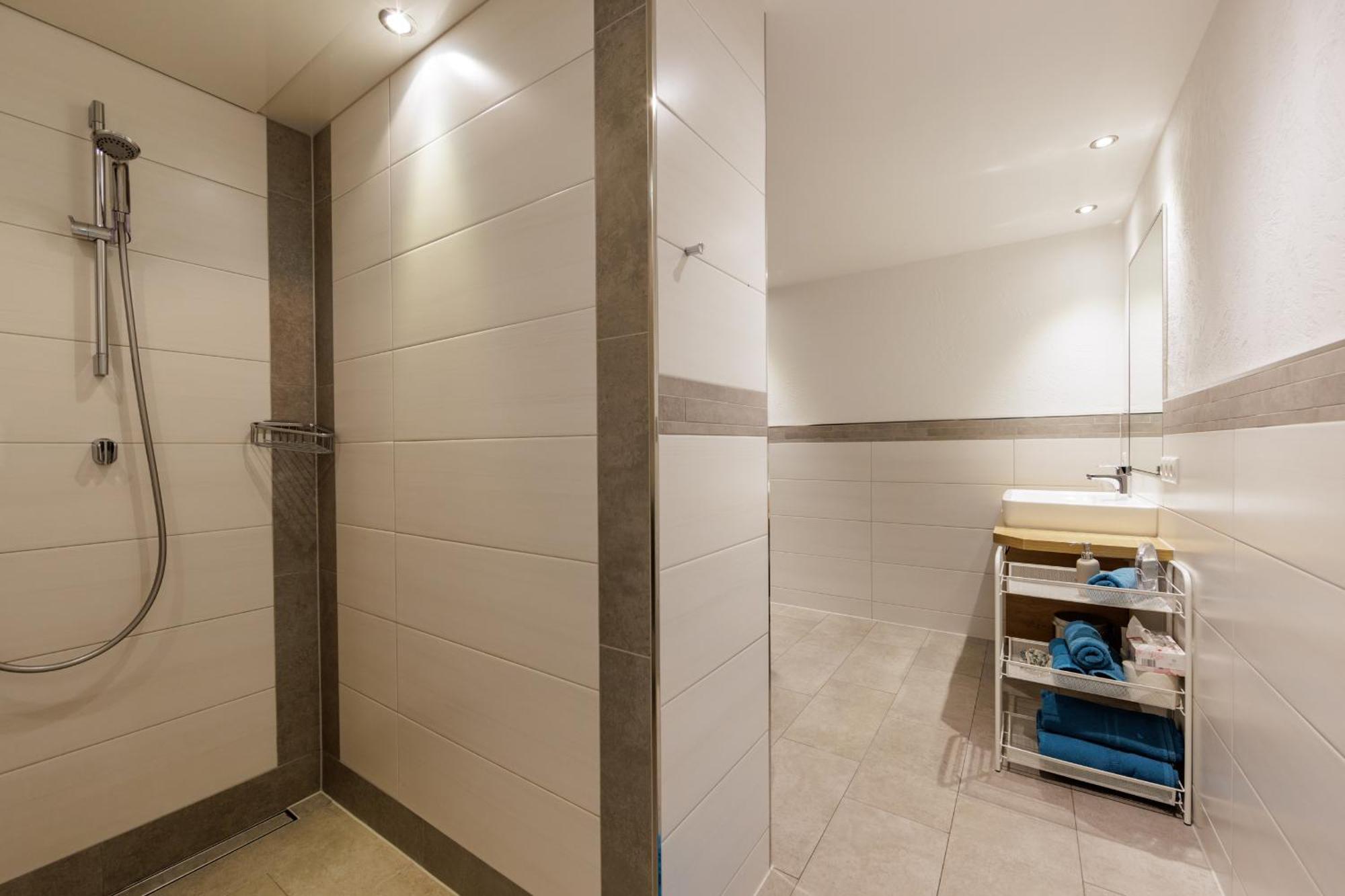 Apartmenthaus Goldeck Ried im Oberinntal Eksteriør billede