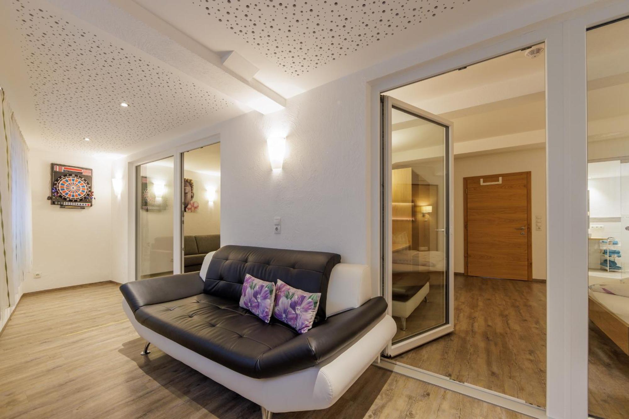 Apartmenthaus Goldeck Ried im Oberinntal Eksteriør billede