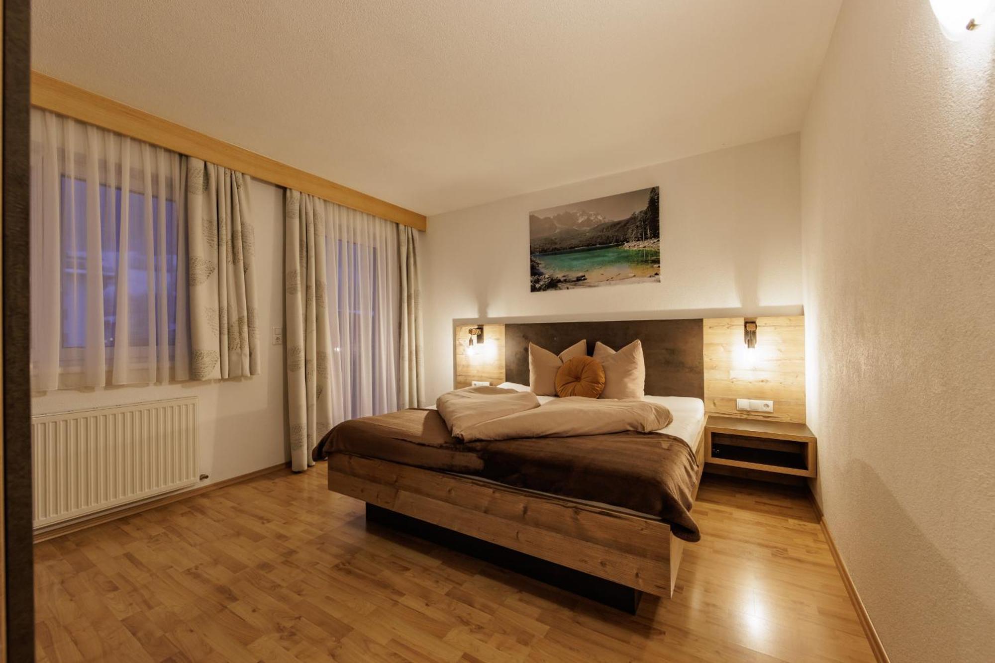 Apartmenthaus Goldeck Ried im Oberinntal Eksteriør billede