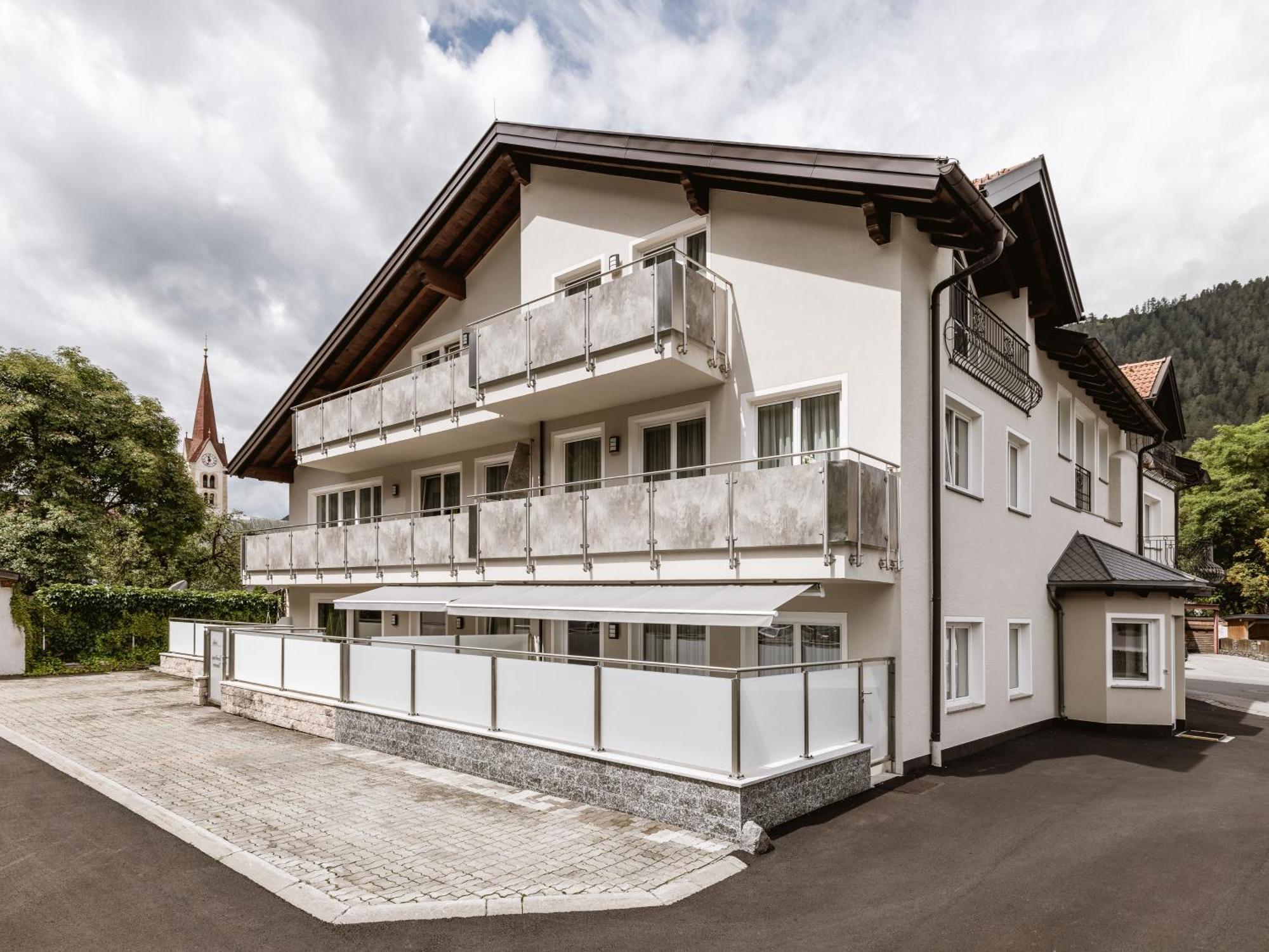 Apartmenthaus Goldeck Ried im Oberinntal Eksteriør billede
