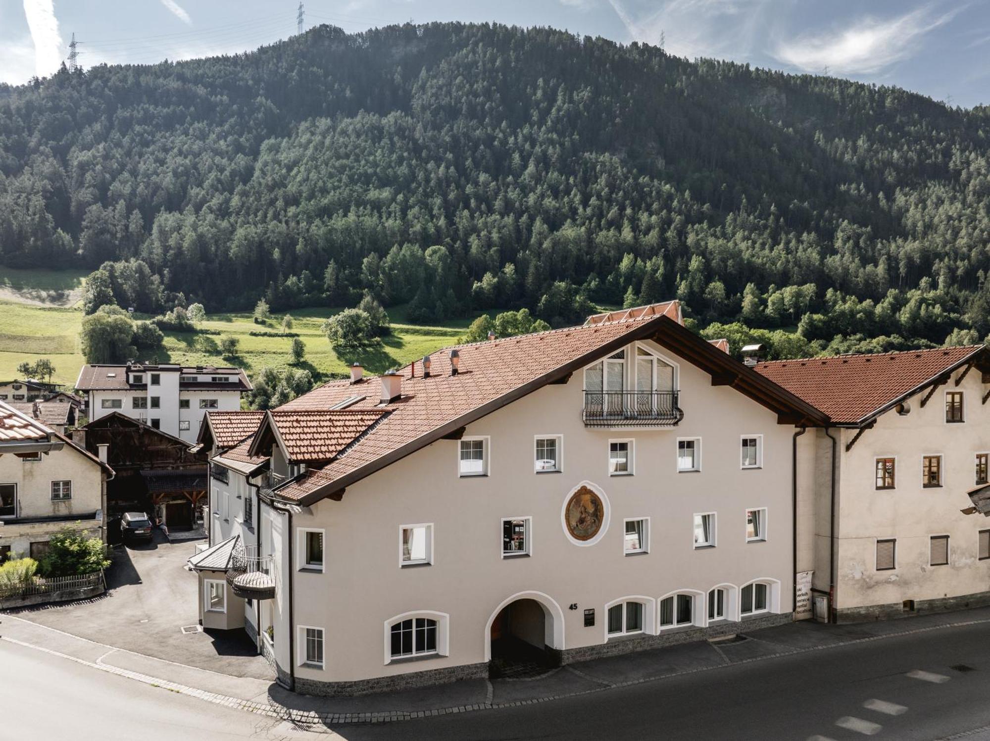 Apartmenthaus Goldeck Ried im Oberinntal Eksteriør billede
